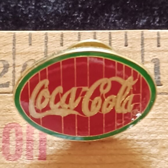 TWO NEAT LAPEL PINS - COCA COLA & VINTAGE PARTY LINE PHONE - Picture 3 of 6